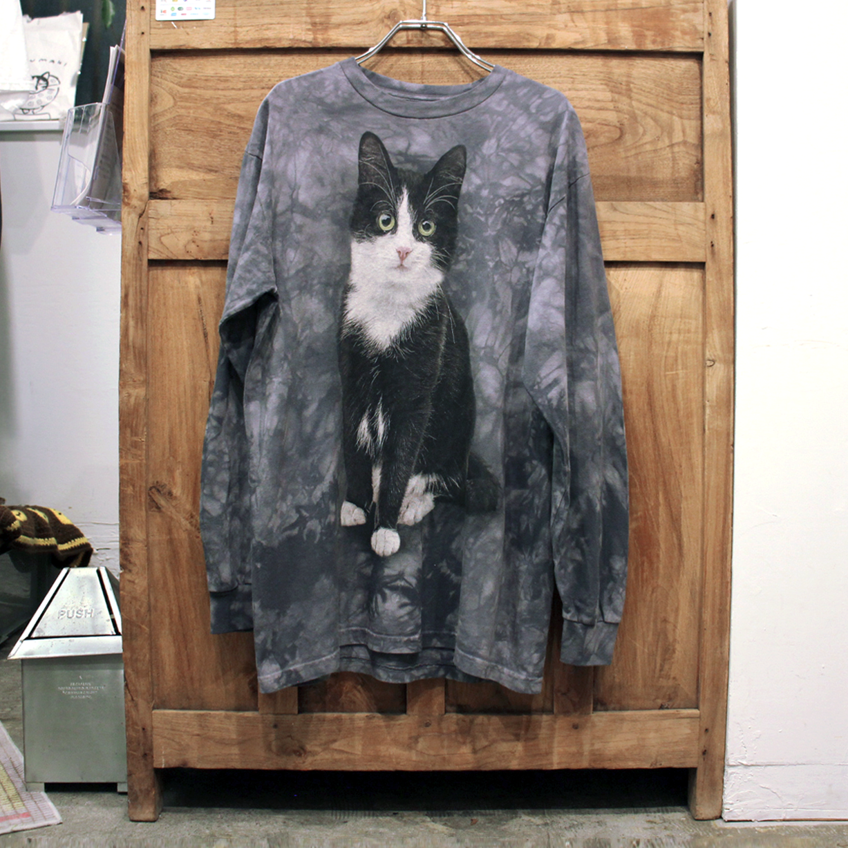 The Mountain Hachiware Long-Sleeve Tee