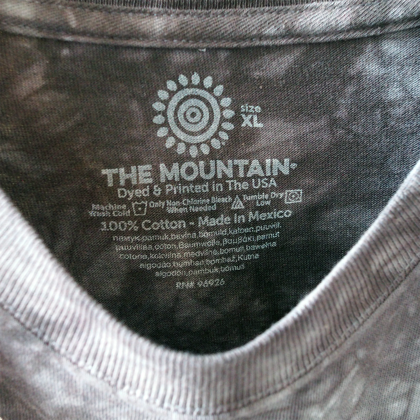 The Mountain  Silver Tabby Tee / 00s-