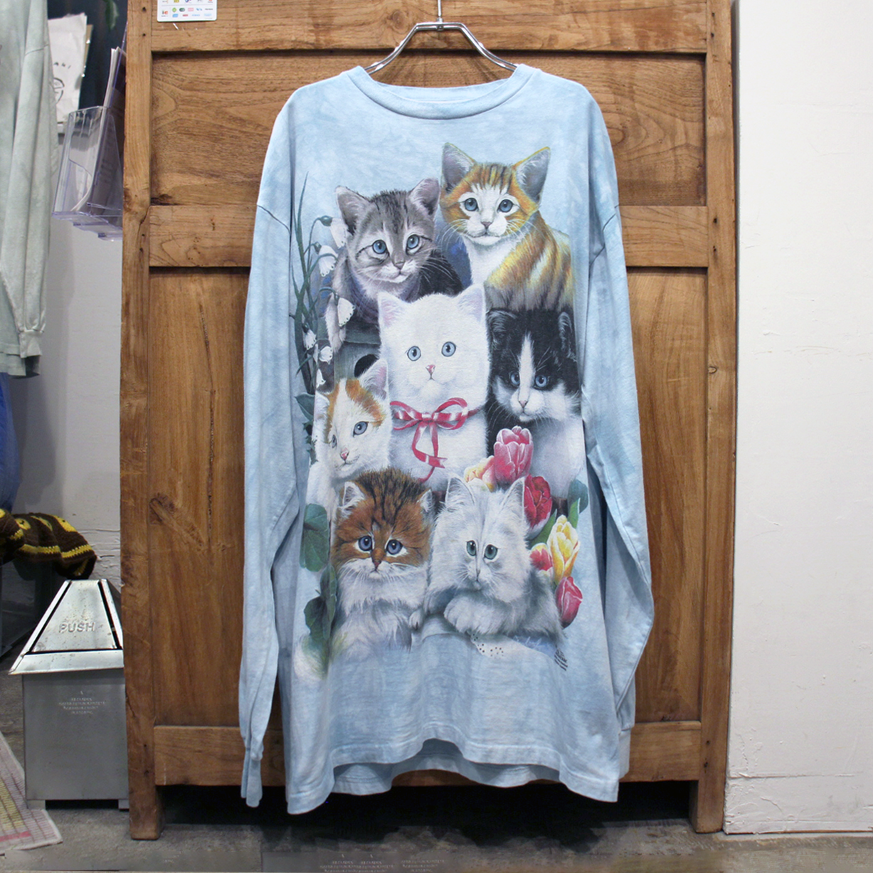 The Mountain All-Over Cats Long-Sleeve Tee / 00s-