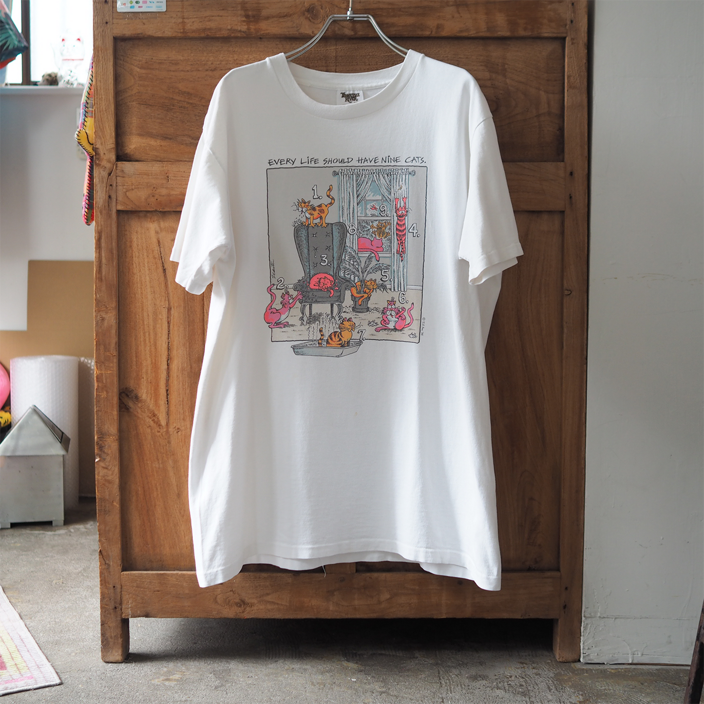 Every Life Should Have Nine Cats Tee / 90s / Made in USA - ネコ