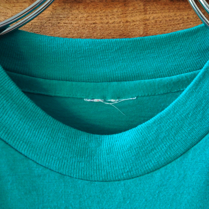 An Old Salem Cat Tee / 90s / Made in USA