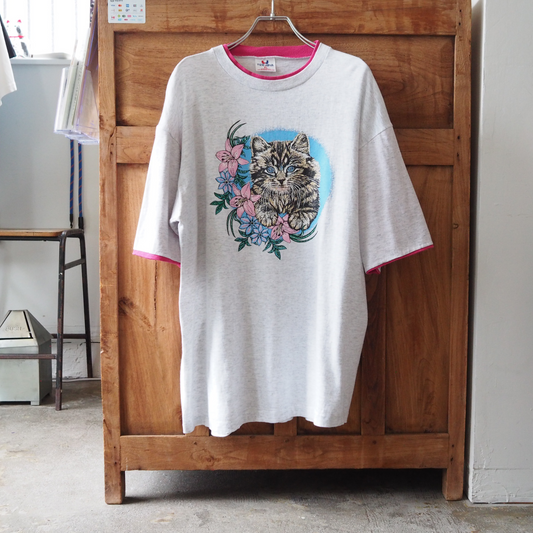 Kitten & Flower Ringer Tee / 90s / Made in USA