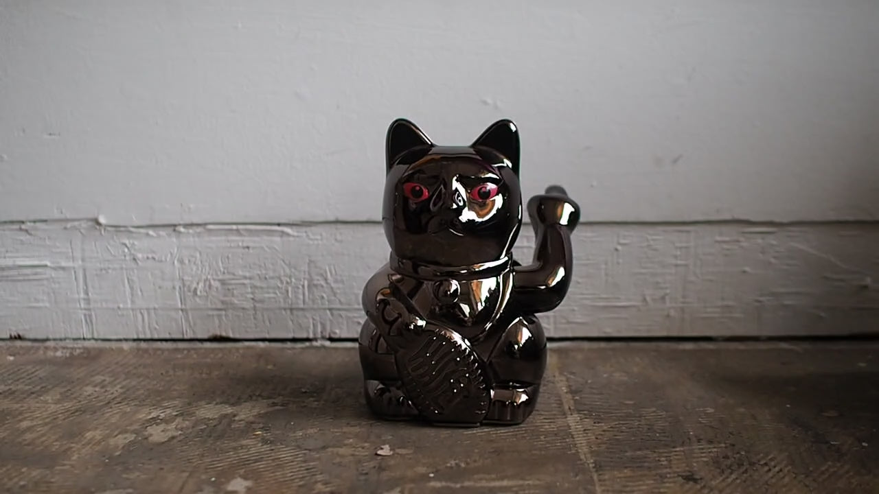 Angry Cat -ドイツ発のクールな招き猫 - ネコ雑貨・ギフト