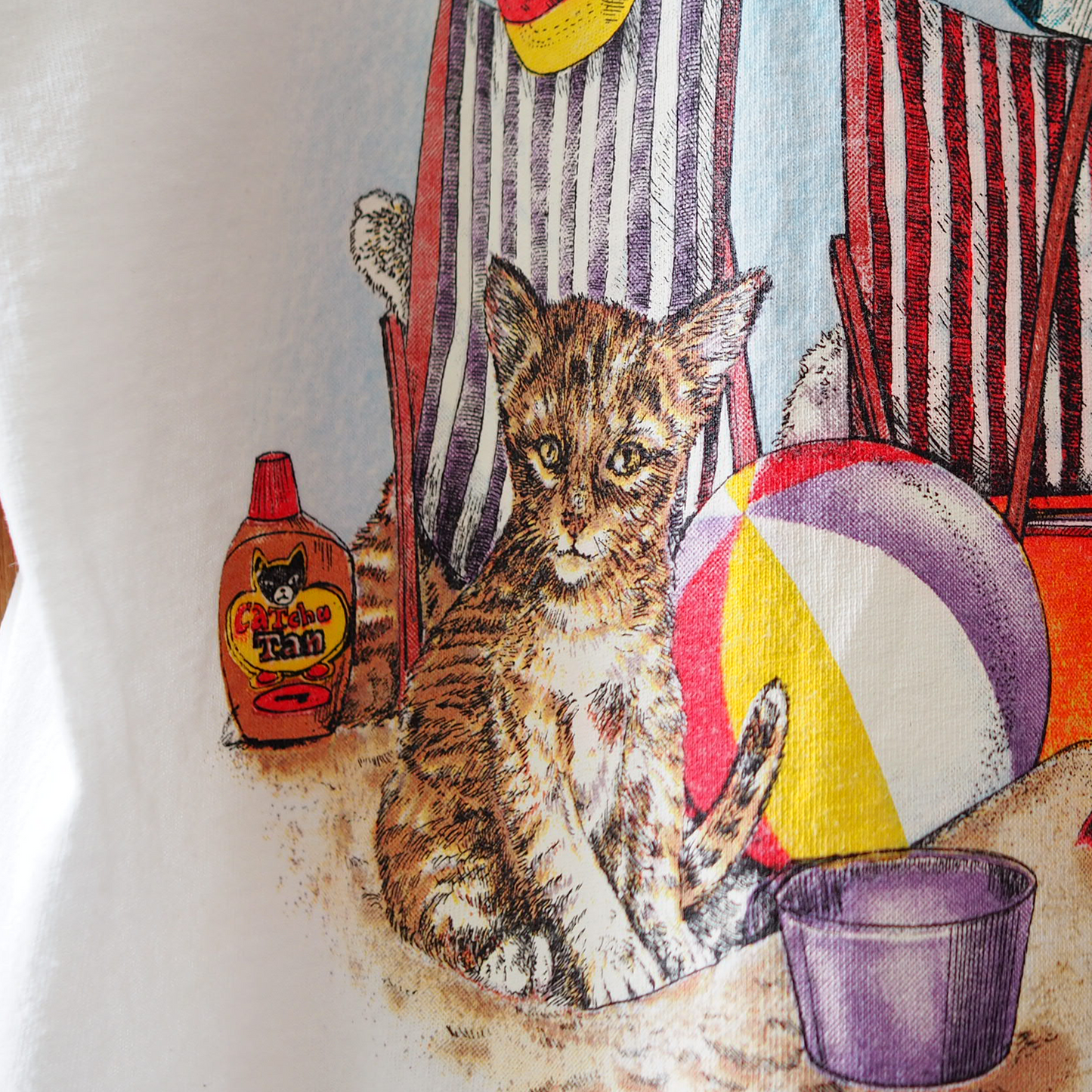 Chill at Beach Tee / Prints of Tails / 90s / Made in USA
