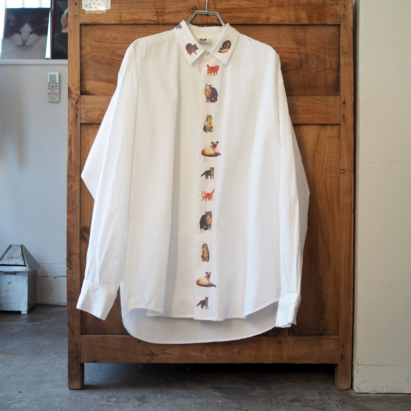 Cat Print Shirt / 80s / Made in USA