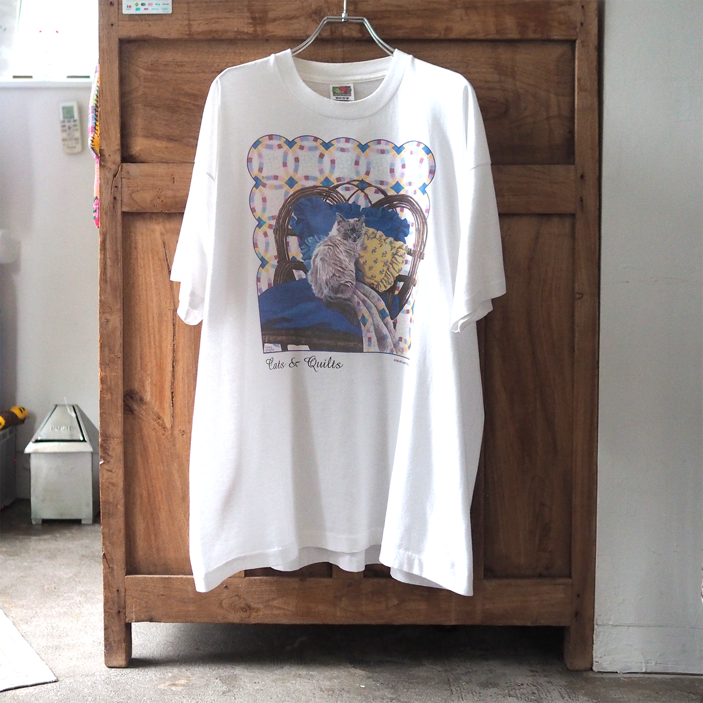 Cats and Quilts Tee / 90s