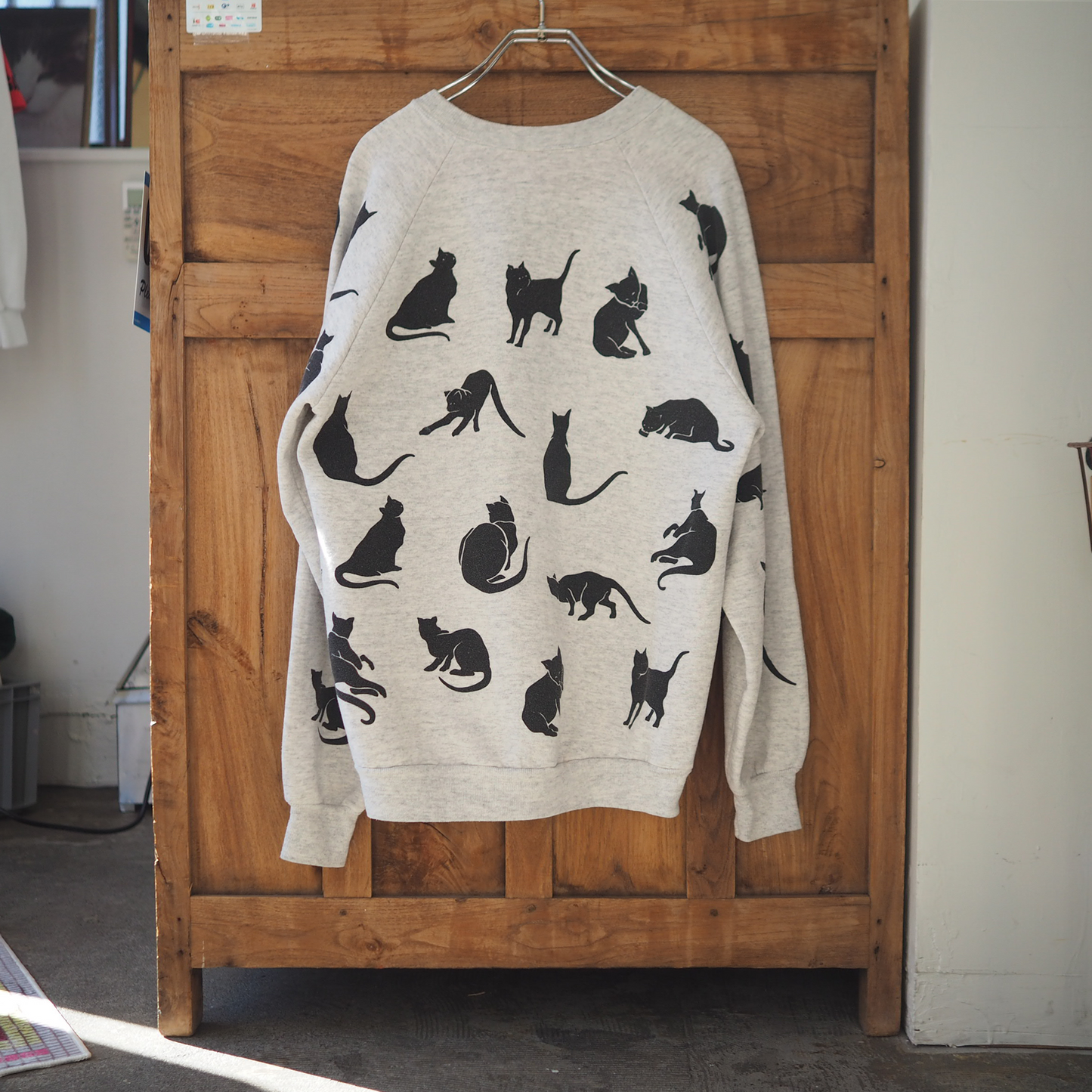 Michigan Rag Black Cat Silhouette Sweatshirt / 90s / Made in USA