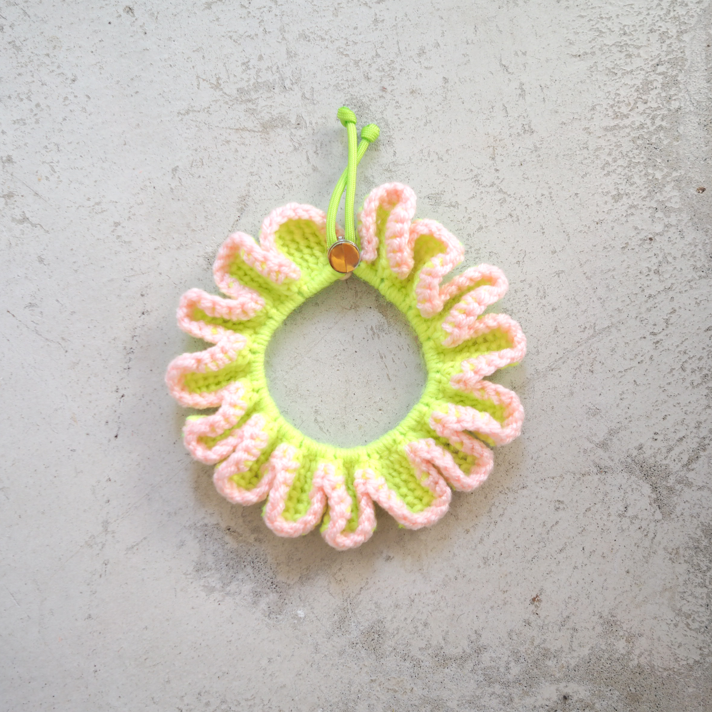 Paracord & Knit Collar🌼