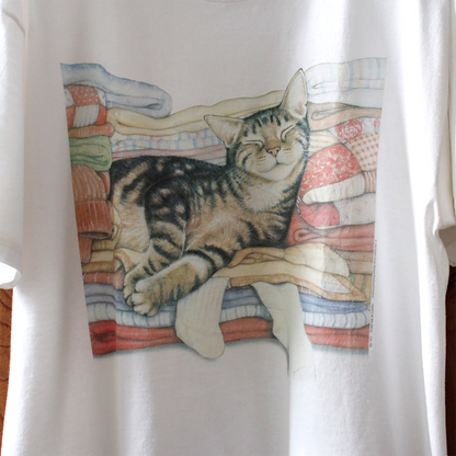 Sleepy Tabby Cat Tee / 90s / Made in USA