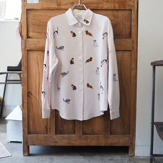 All-over Cats Embroidered Shirt / 90s