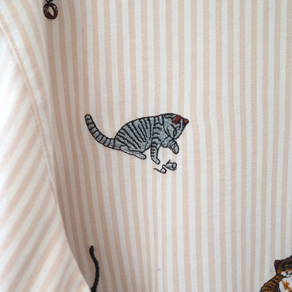 All-over Cats Embroidered Shirt / 90s