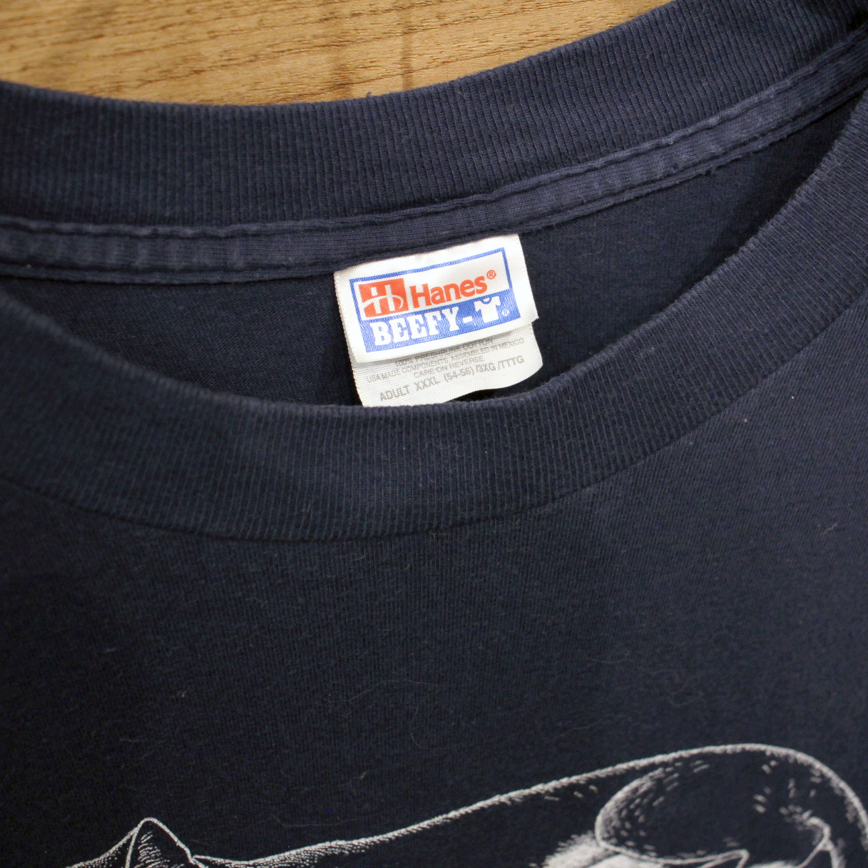 HEP CAT the Only Good Thing on TV is... Tee / 90s