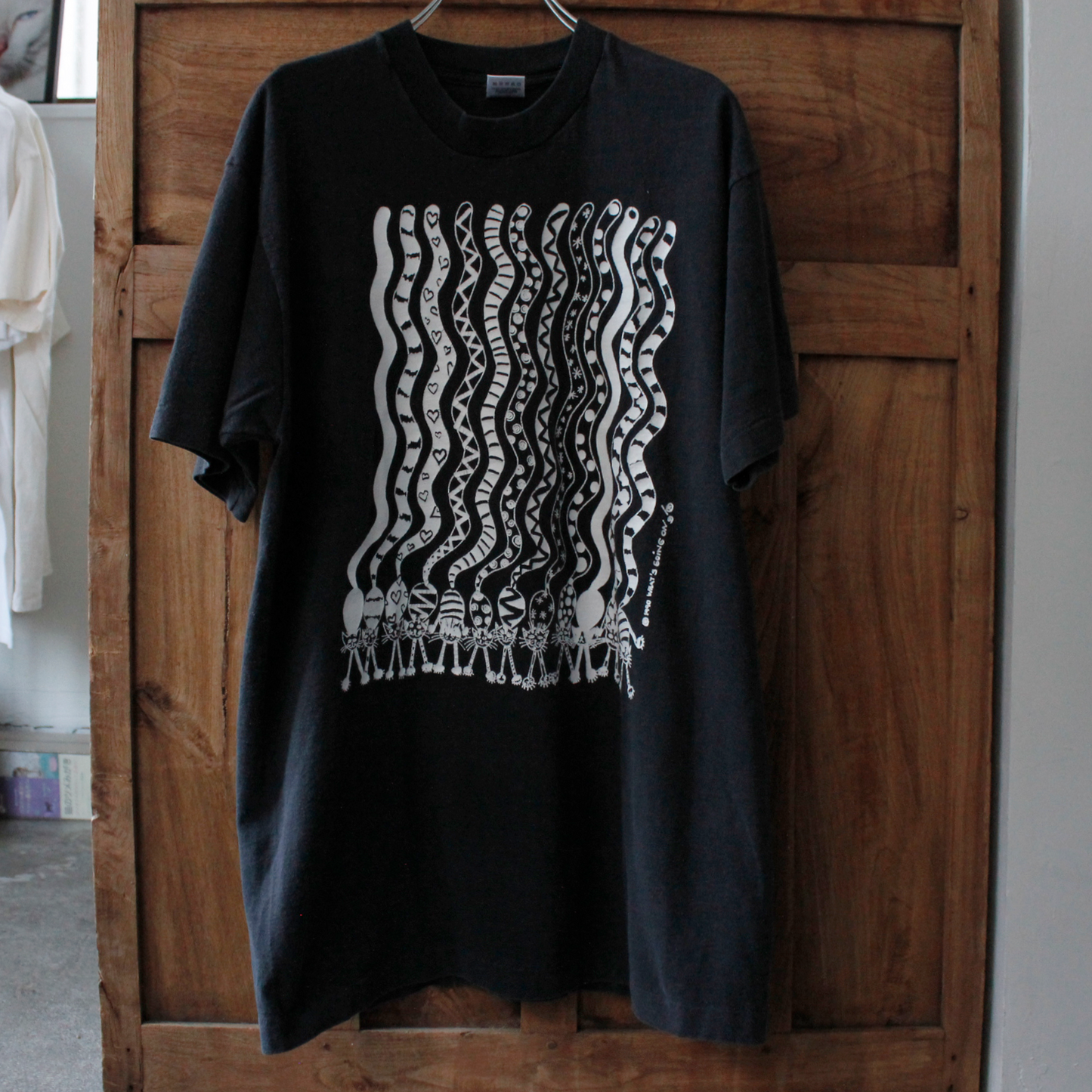 Cats with Fancy Patterns Tee / Black / 90s / Made in USA