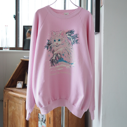 Winter White Cat Sweat / 90s / Made in USA