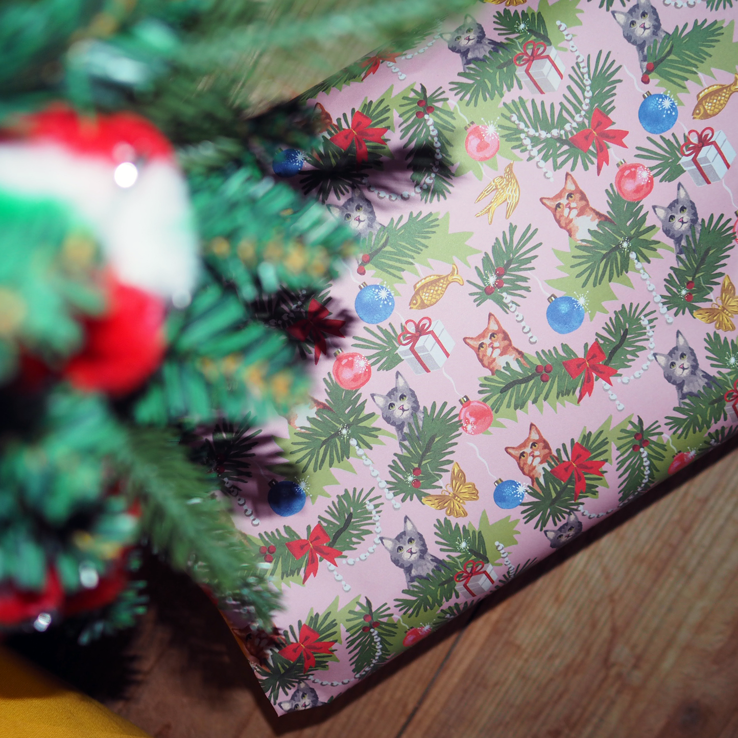 Wrapping Paper Toy '25 Xmas / ラッピングサービス