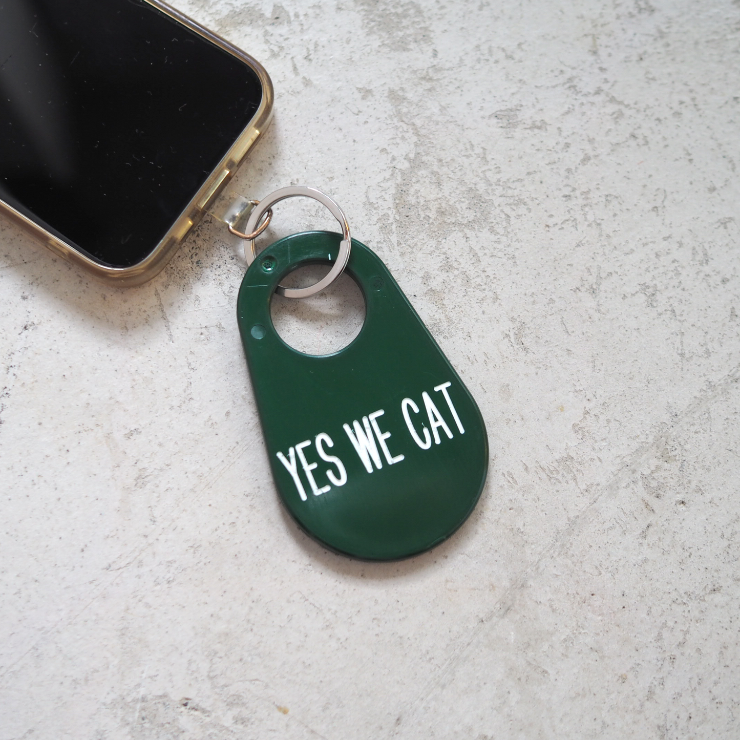 "YES WE CAT"キーホルダー