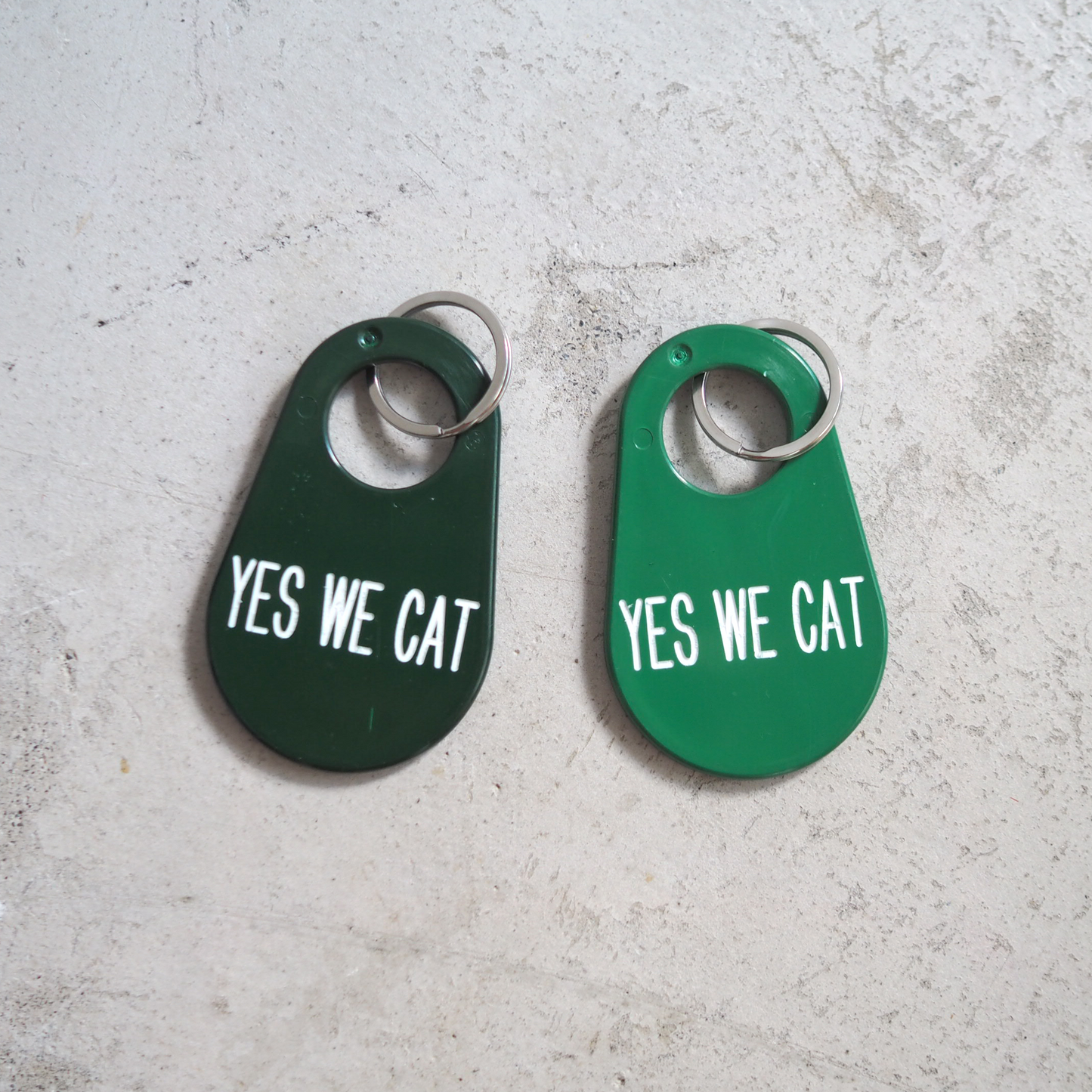 "YES WE CAT"キーホルダー