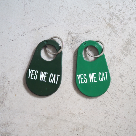 "YES WE CAT"キーホルダー